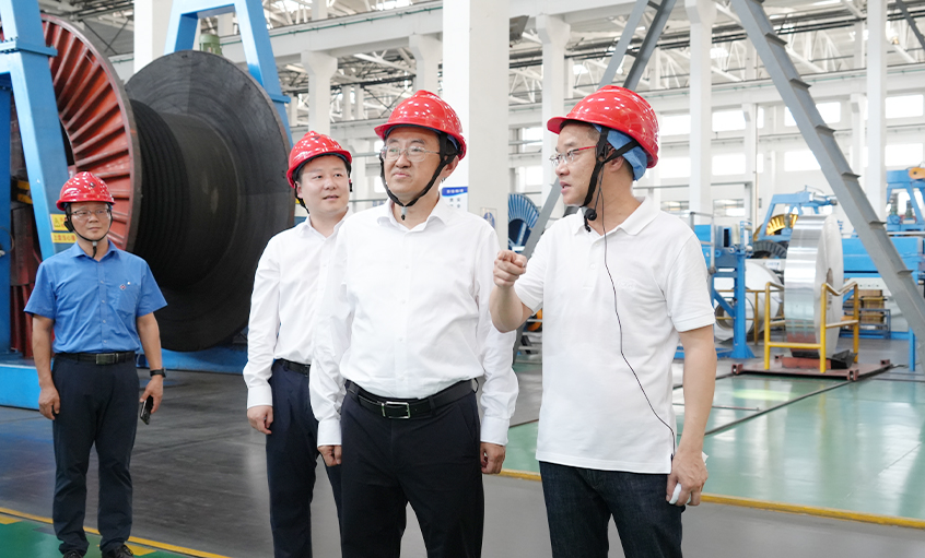 省人社厅朱从明厅长调研尊龙凯时电缆 勉励企业施展树模作用稳岗扩岗促就业